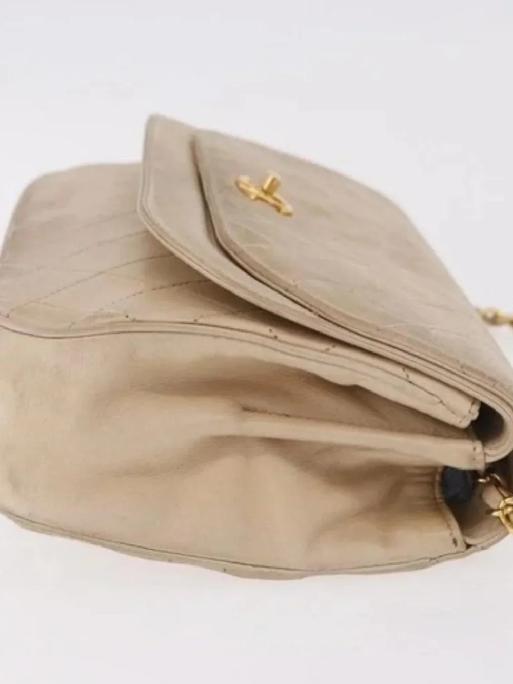CHANEL Matelasse Chain Shoulder Bag Lamb Skin Beige Gold CC Auth 186875